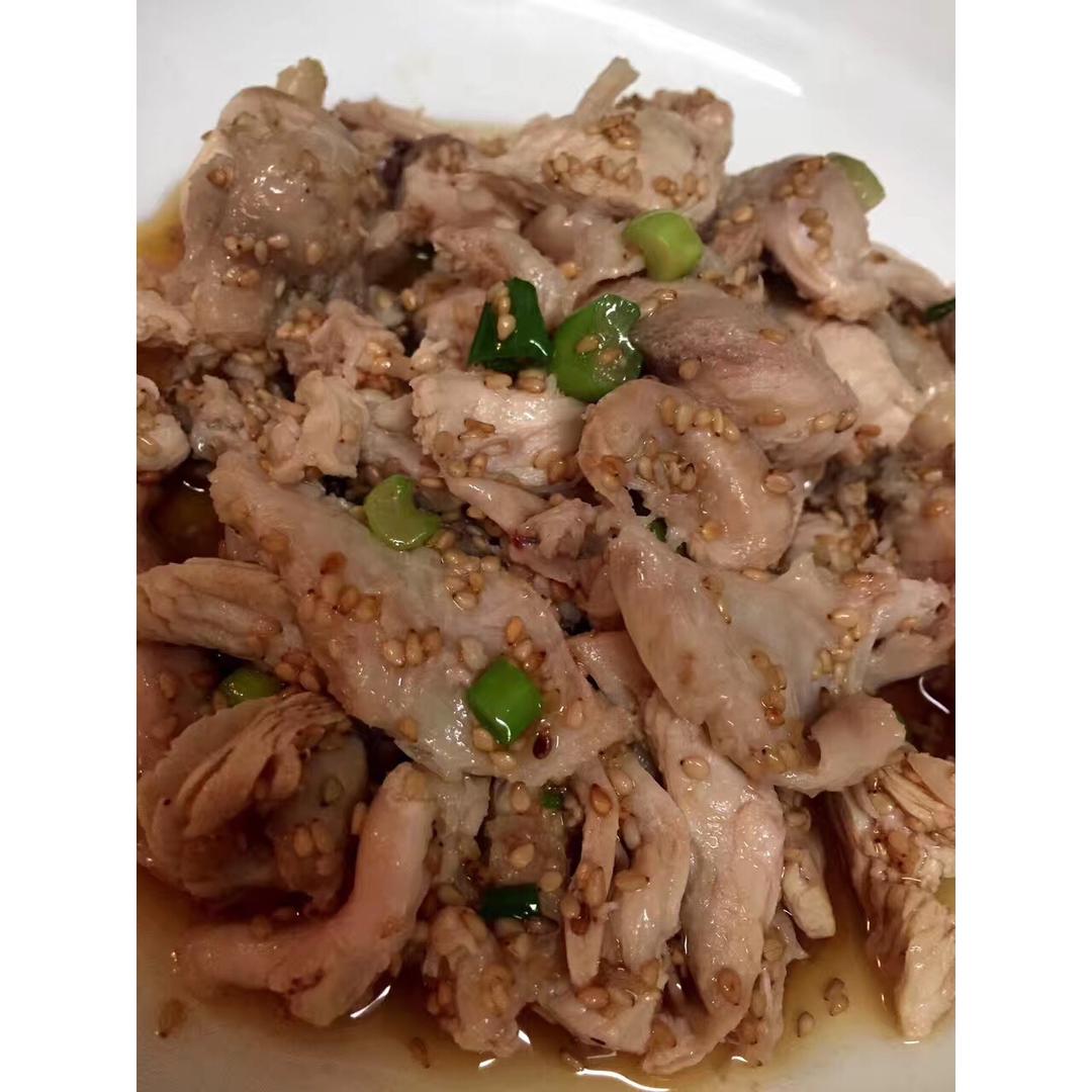 家常香嫩手撕鸡