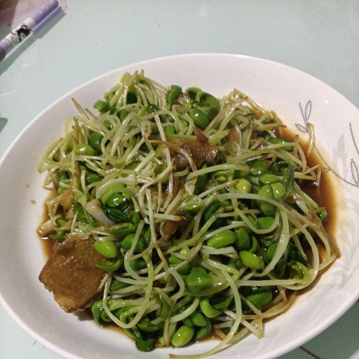 清炒豆苗
