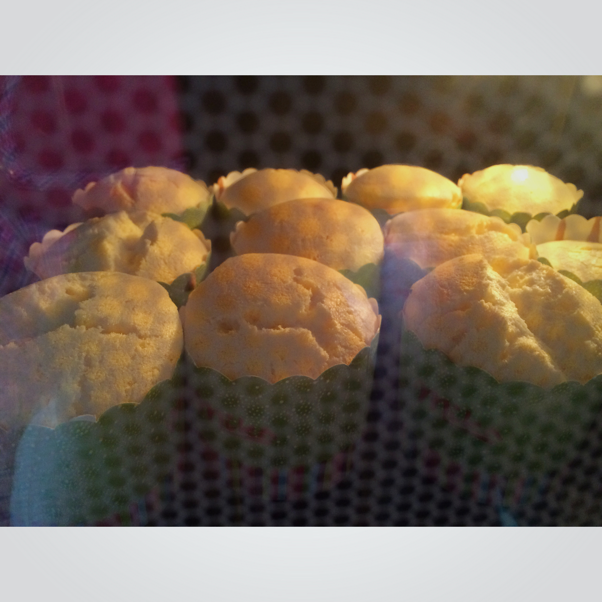 软绵绵戚风纸杯蛋糕