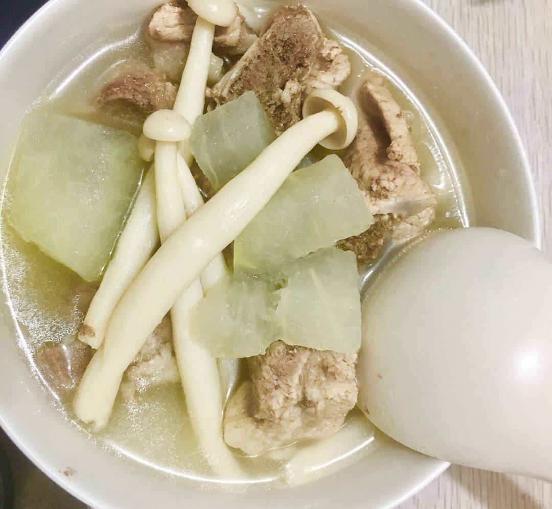 电饭煲版排骨冬瓜汤
