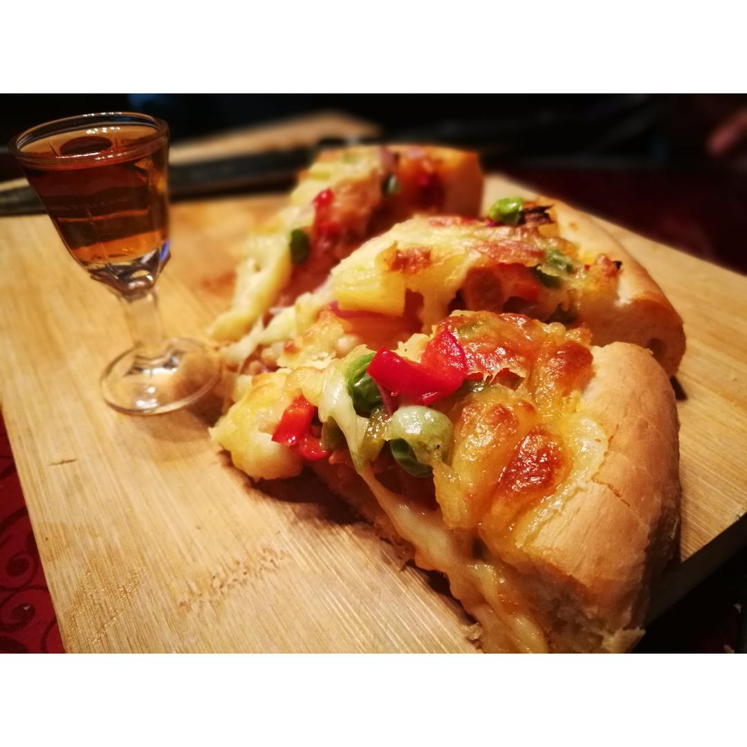 8寸纯手工什锦披萨