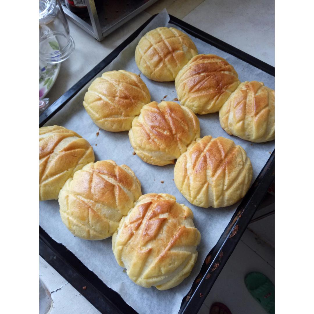 奶油菠萝包 Sweet Pineapple Bread