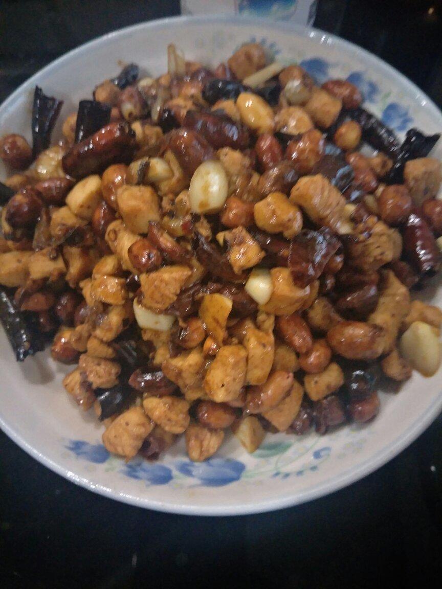 宫保鸡丁！最正宗最讲究的做法！