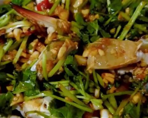 生腌蟹：不得不试的潮汕特色美食的做法