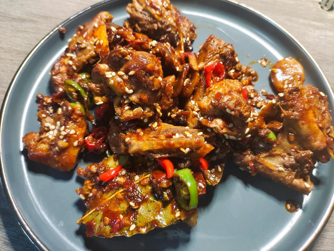 炒鸭边腿