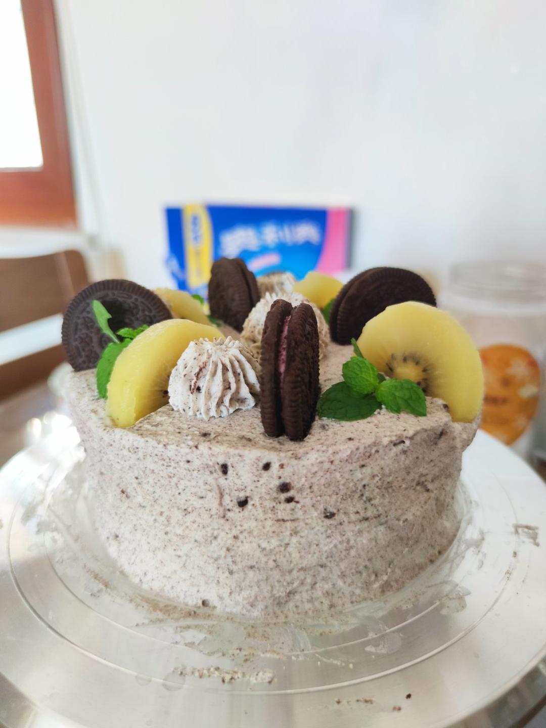 6寸奥利奥咸奶油蛋糕