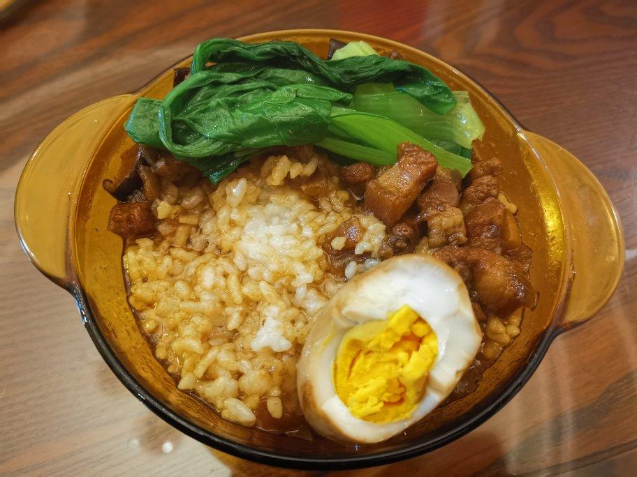 好吃到停不下来的卤肉饭