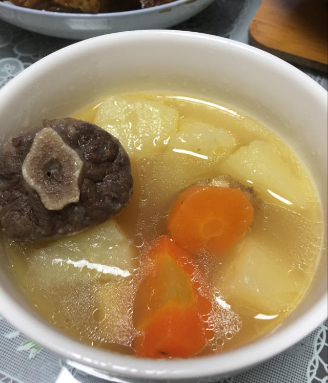 牛尾骨汤