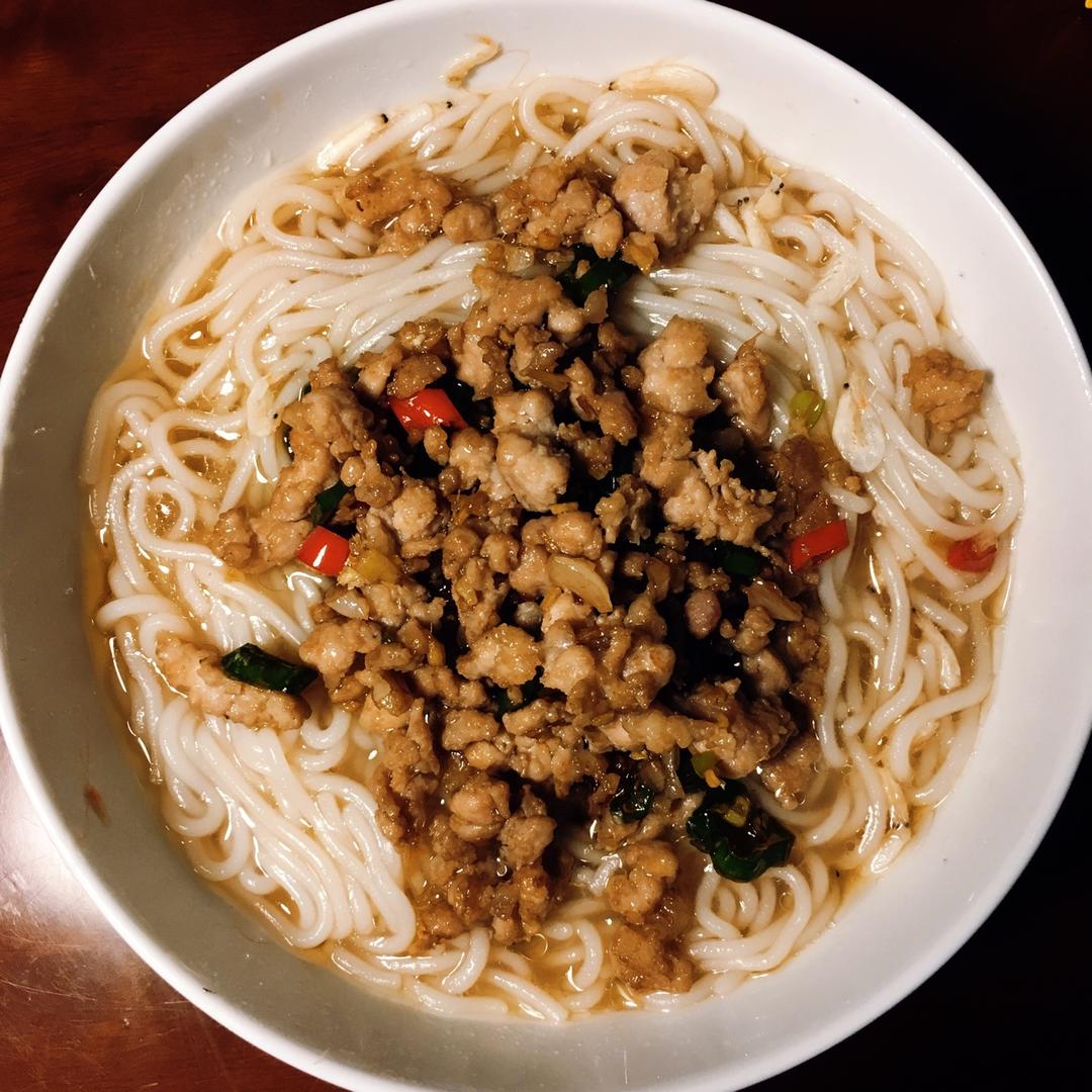 最简单的湖南早餐米粉做法
