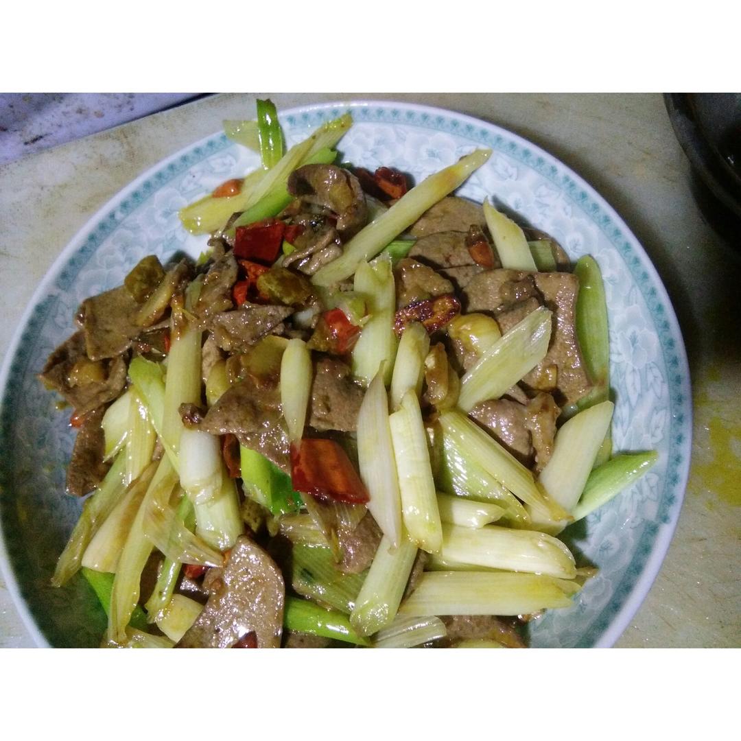 大葱爆炒猪肝
