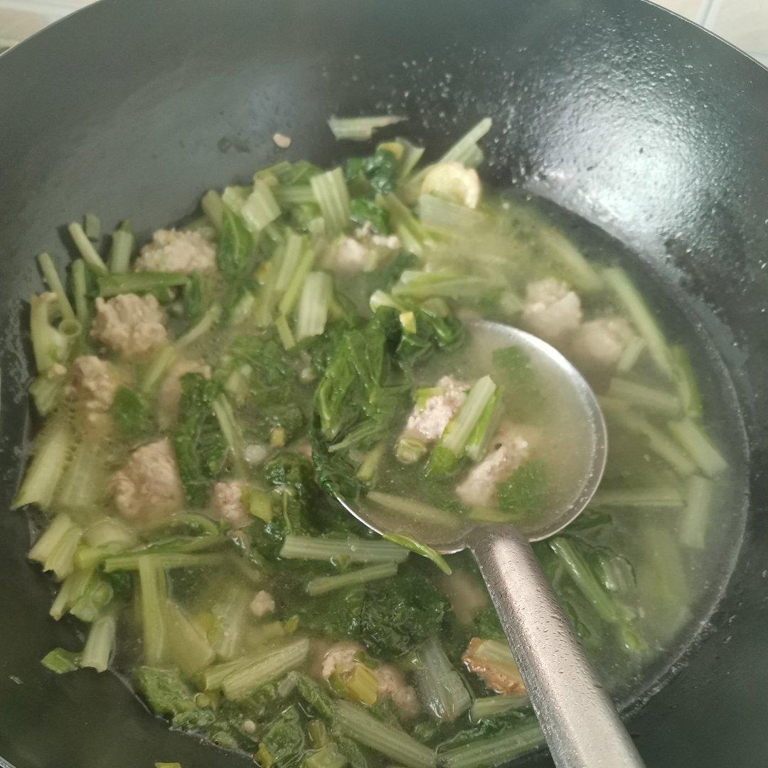 小白菜丸子汤