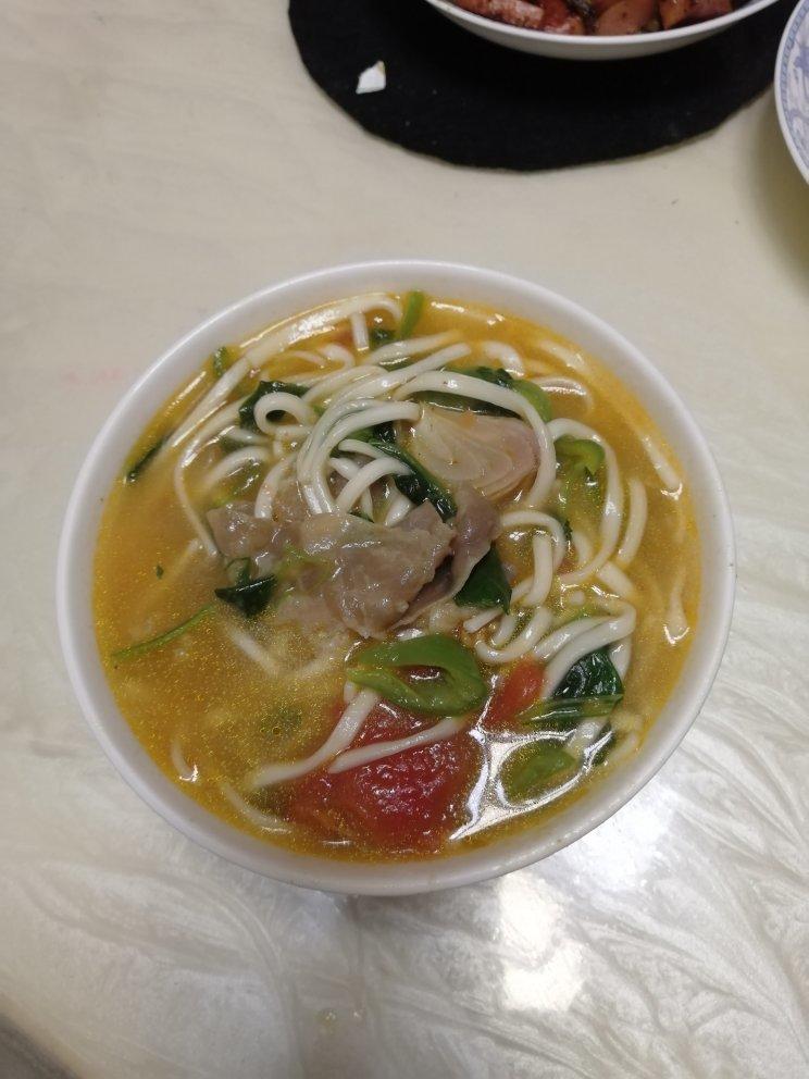 番茄肥牛面