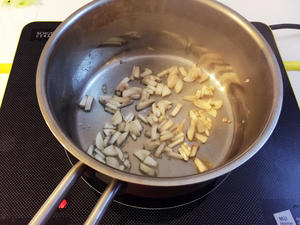 宝宝辅食：清蒸牛肉海苔包菜卷+南瓜蘑菇汤—清淡的“轻”蔬料理，提高夏日食欲！的做法 步骤16