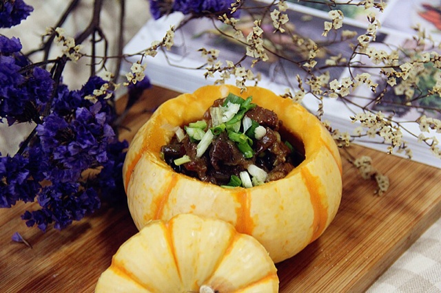 12道锋味之咖喱牛腩南瓜盅佐意面