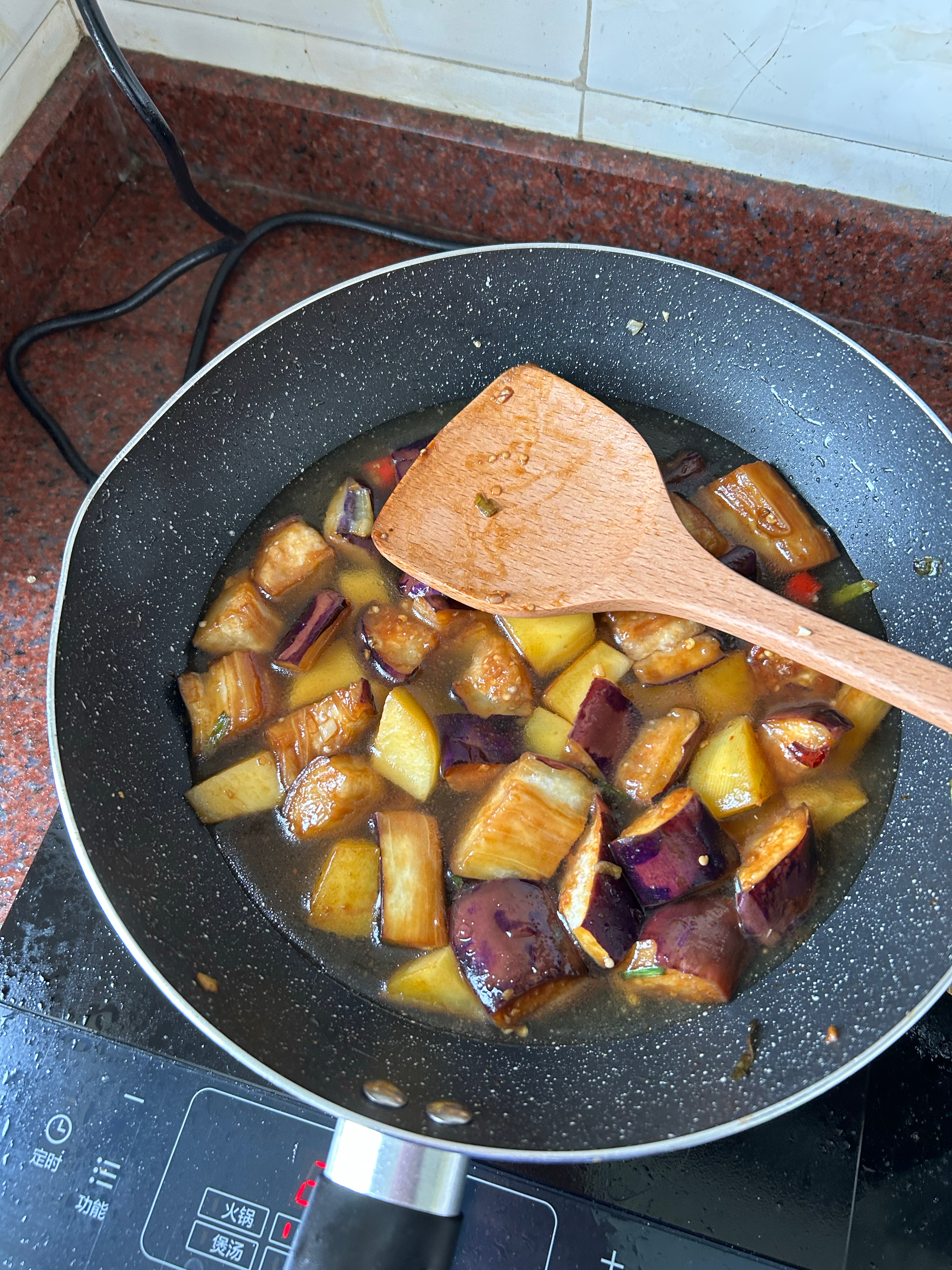 【超下饭】土豆炖茄子
