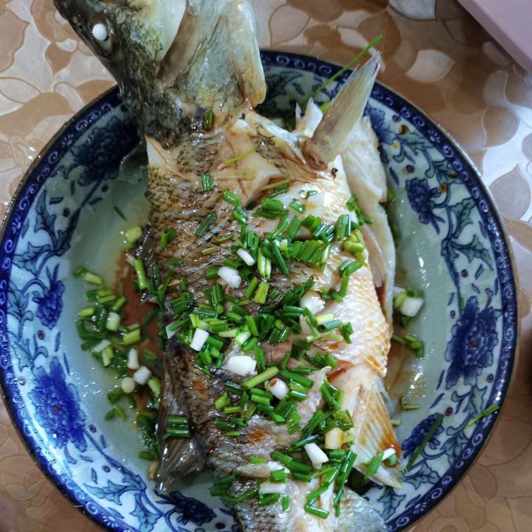 清蒸鲈鱼