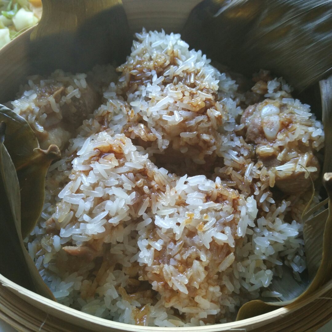 超好吃的排骨糯米饭