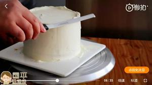 视频菜谱:6寸加高奶油水果蛋糕（适合新手）的做法 步骤9
