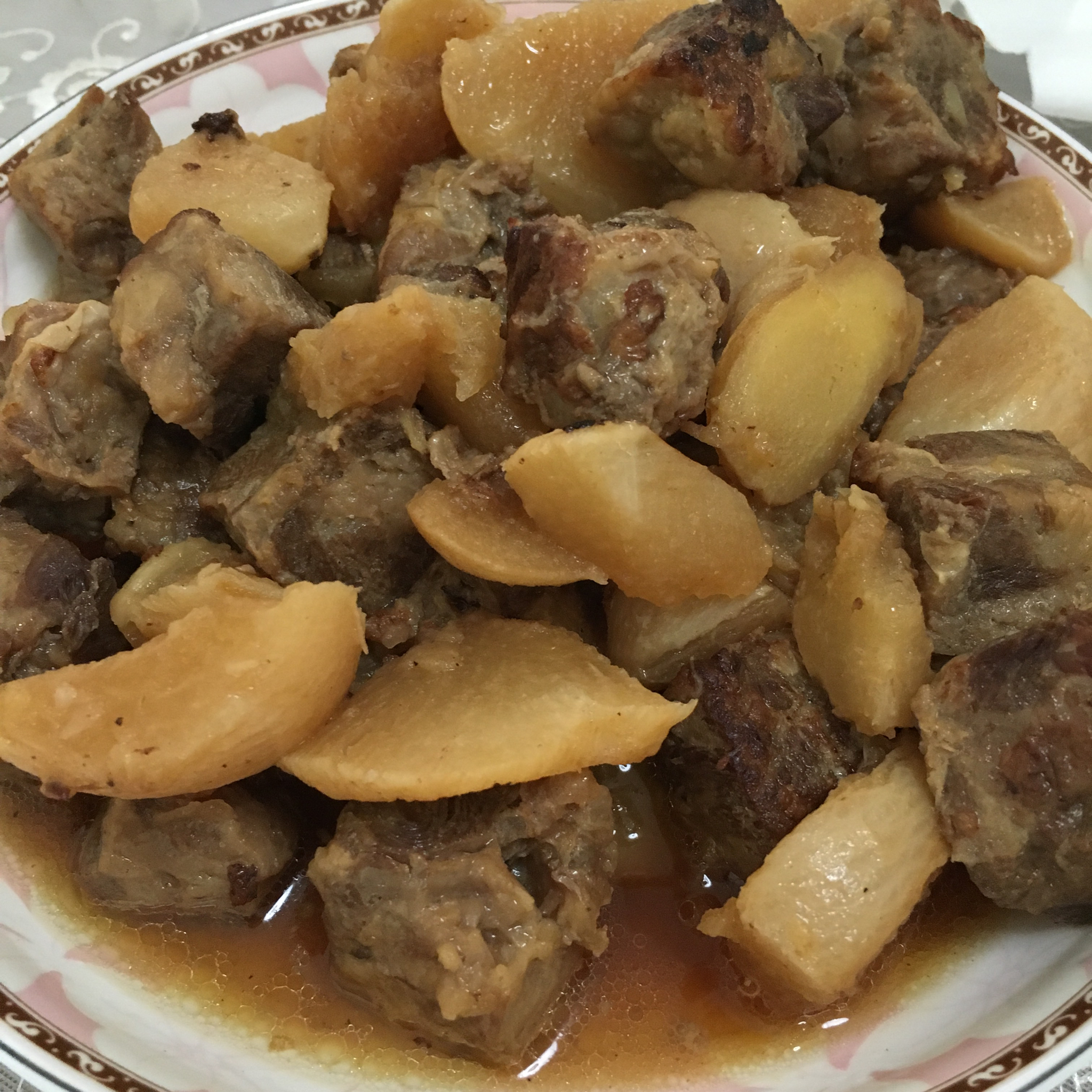 萝卜炖牛腩