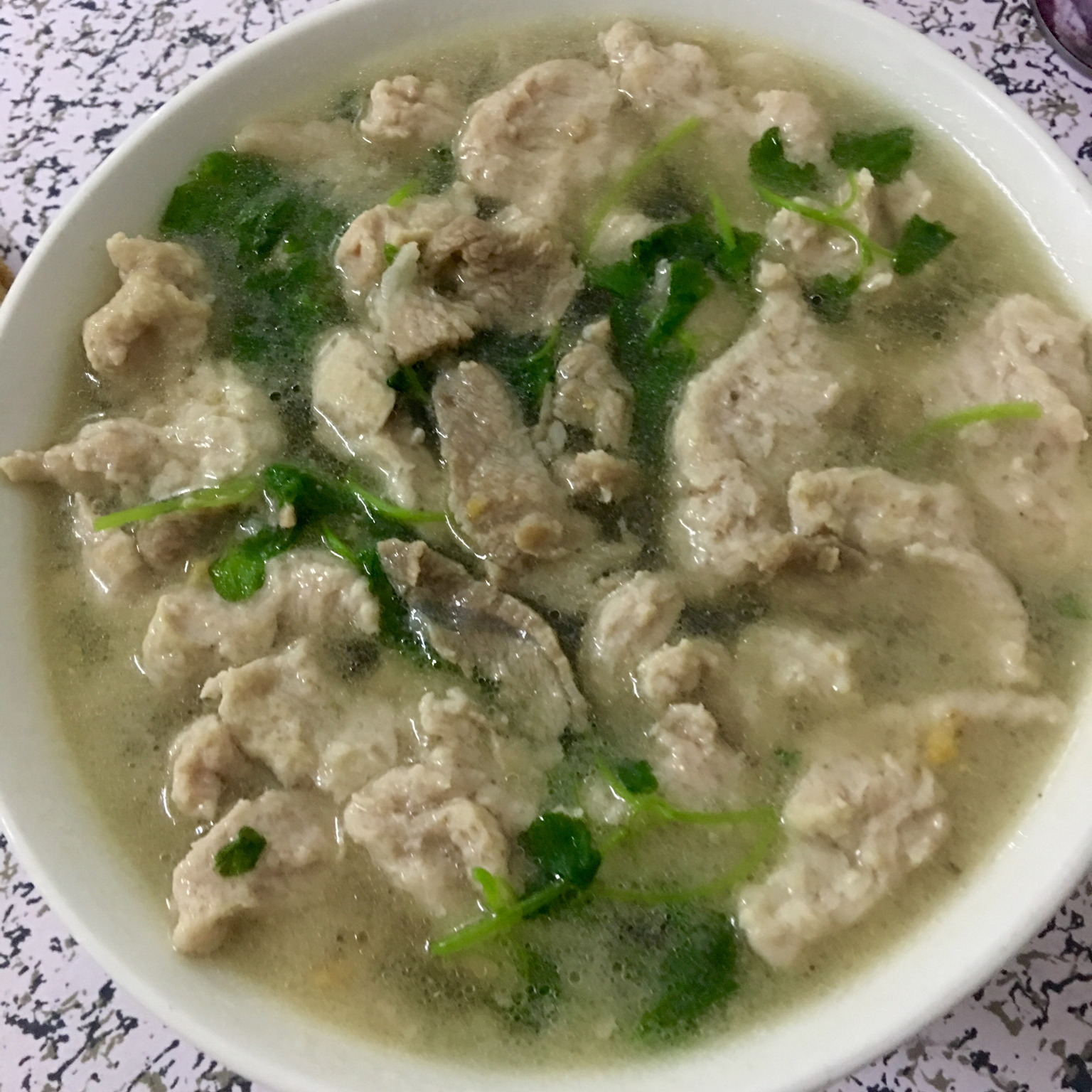 lu娜娜做的益母草瘦肉汤