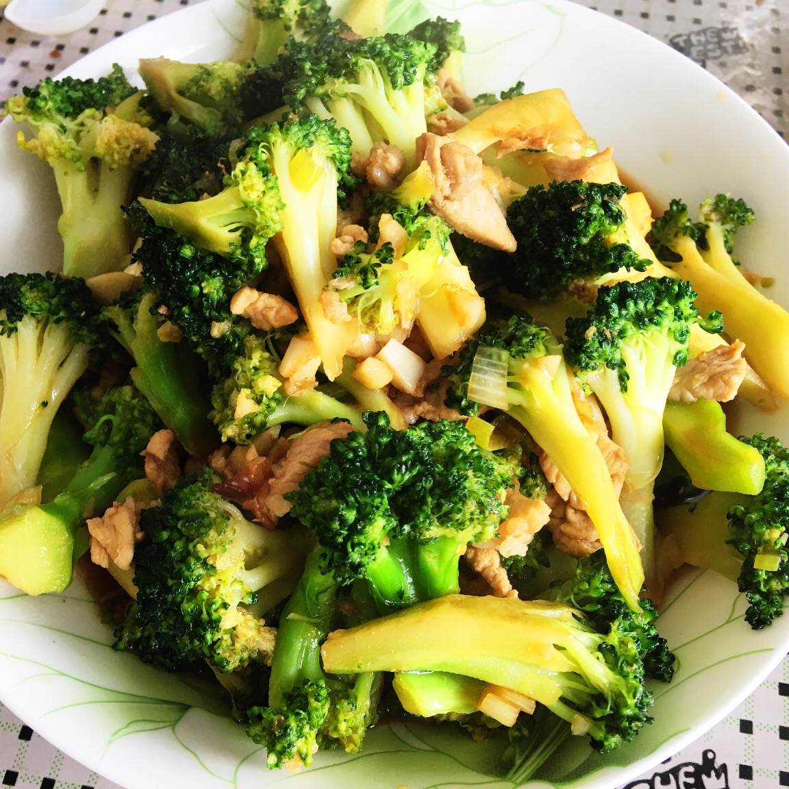 西兰花炒肉片