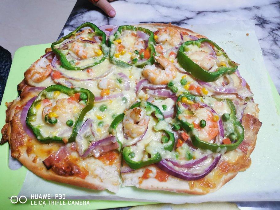 儿童早餐—蔬菜虾仁热狗披萨