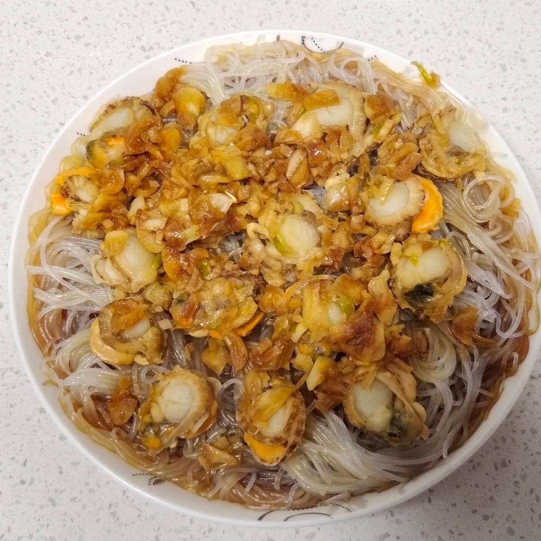 蒜蓉扇贝肉蒸粉丝