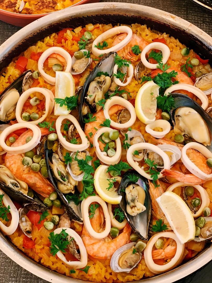 藏红花果然是西班牙海鲜饭的灵魂