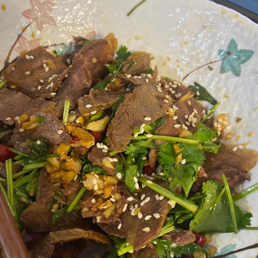 凉拌牛肉