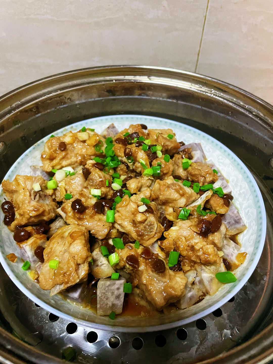 荔浦芋头蒸排骨