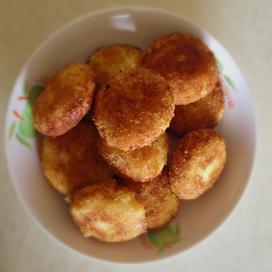 可乐饼 （肉末洋葱土豆饼）