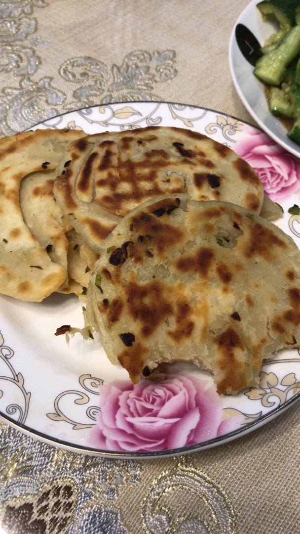 葱油饼（附外酥里嫩的技巧）