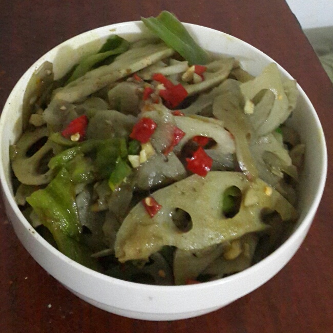 开胃下饭的醋溜藕片