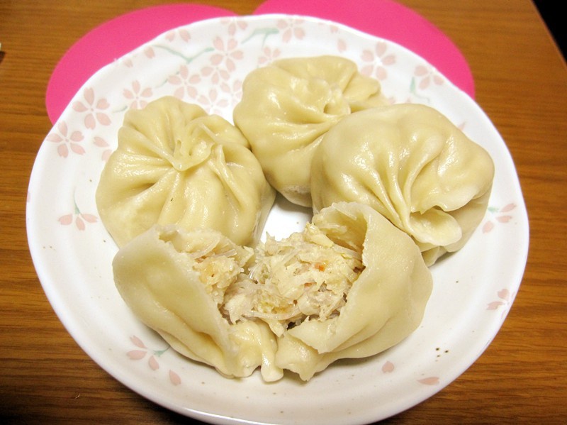 虾皮萝卜丝包子