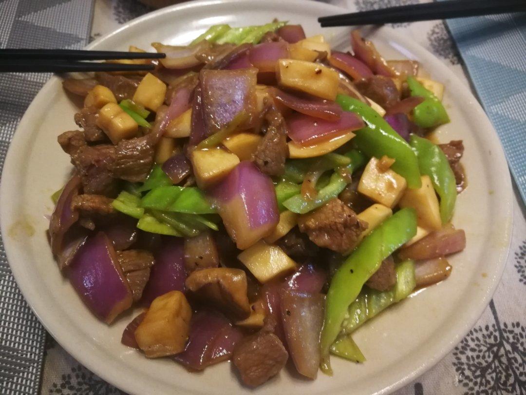 家常菜~杏鲍菇烧牛肉粒
