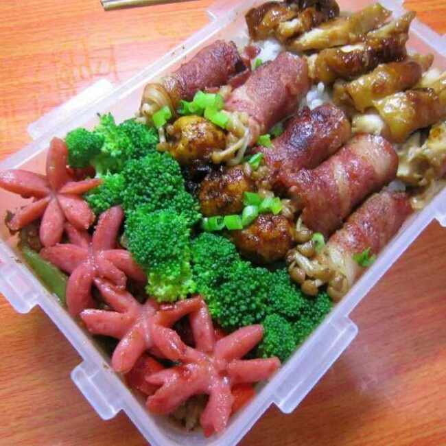 香煎培根金针菇卷