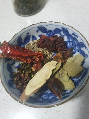 香辣羊蝎子火锅（可直接食用可做火锅）的做法 步骤4