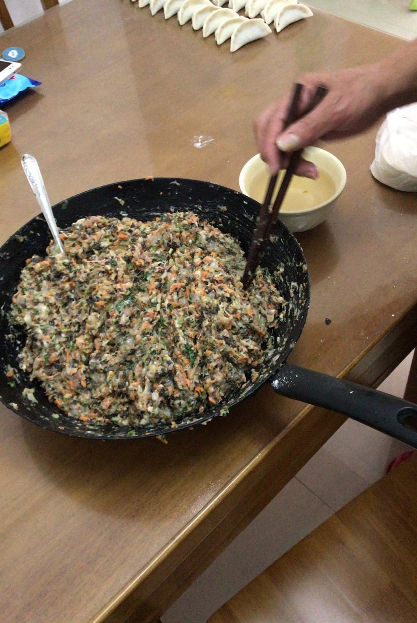 鲜掉眉毛的 三鲜水饺~
