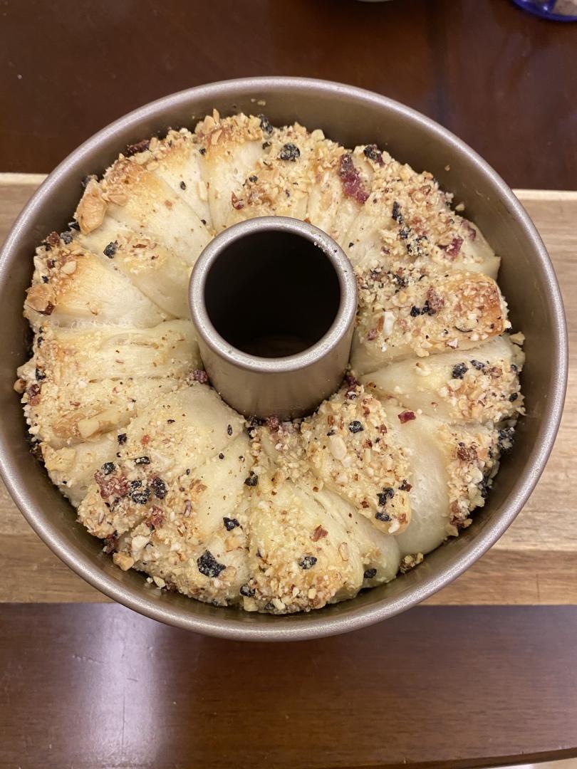 日式香浓炼乳面包