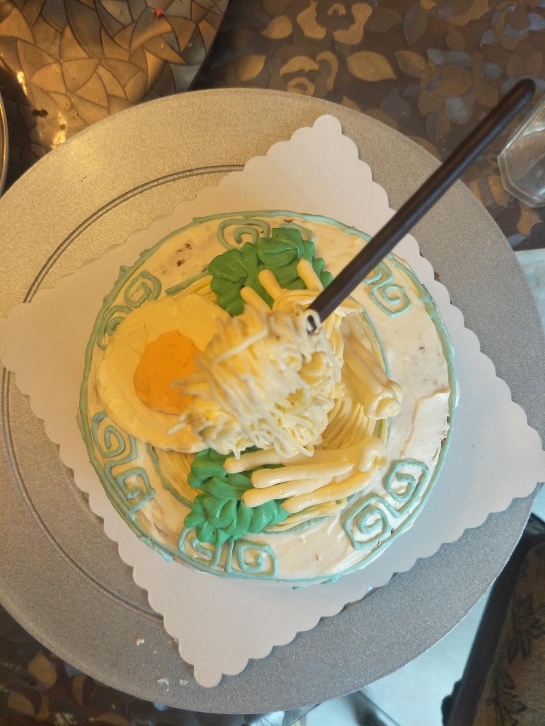 鸡蛋虾仁鱼板面蛋糕(寿面蛋糕)