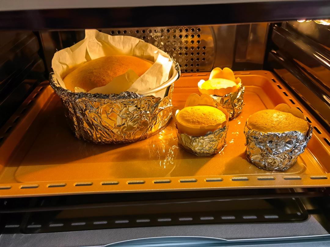 完美轻乳酪芝士蛋糕（不开裂、不回缩、不收腰、入口即融）