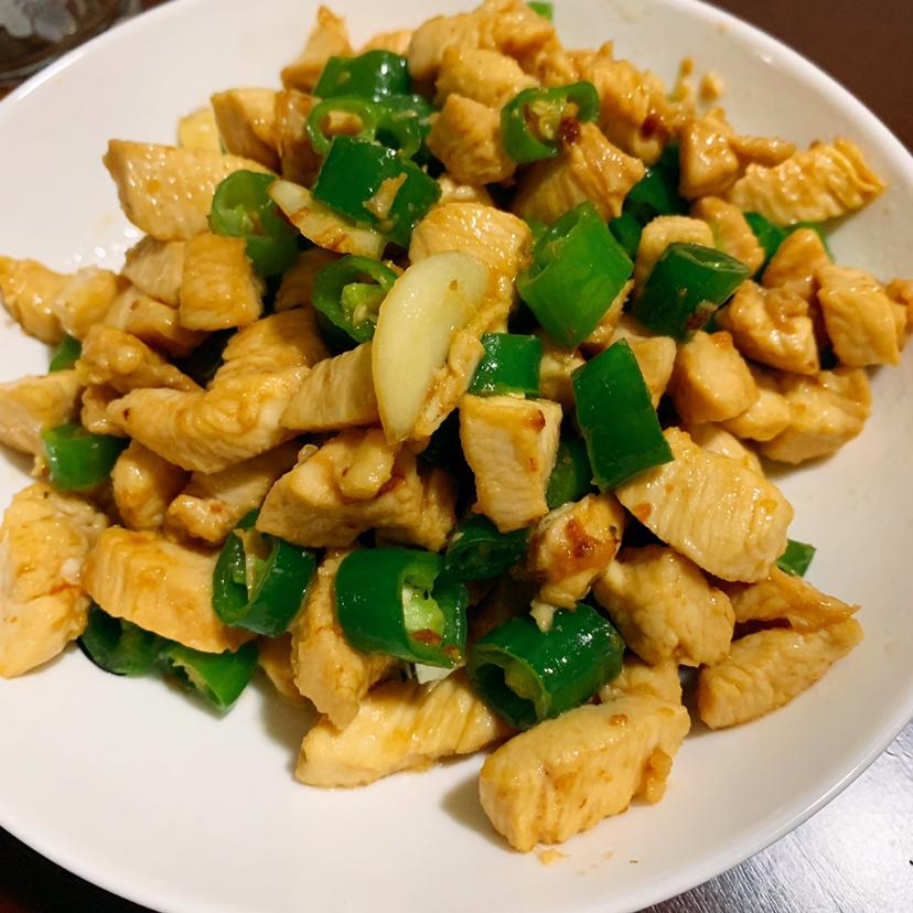 第一次发现鸡胸肉还可以这样做，😋好吃不长肉