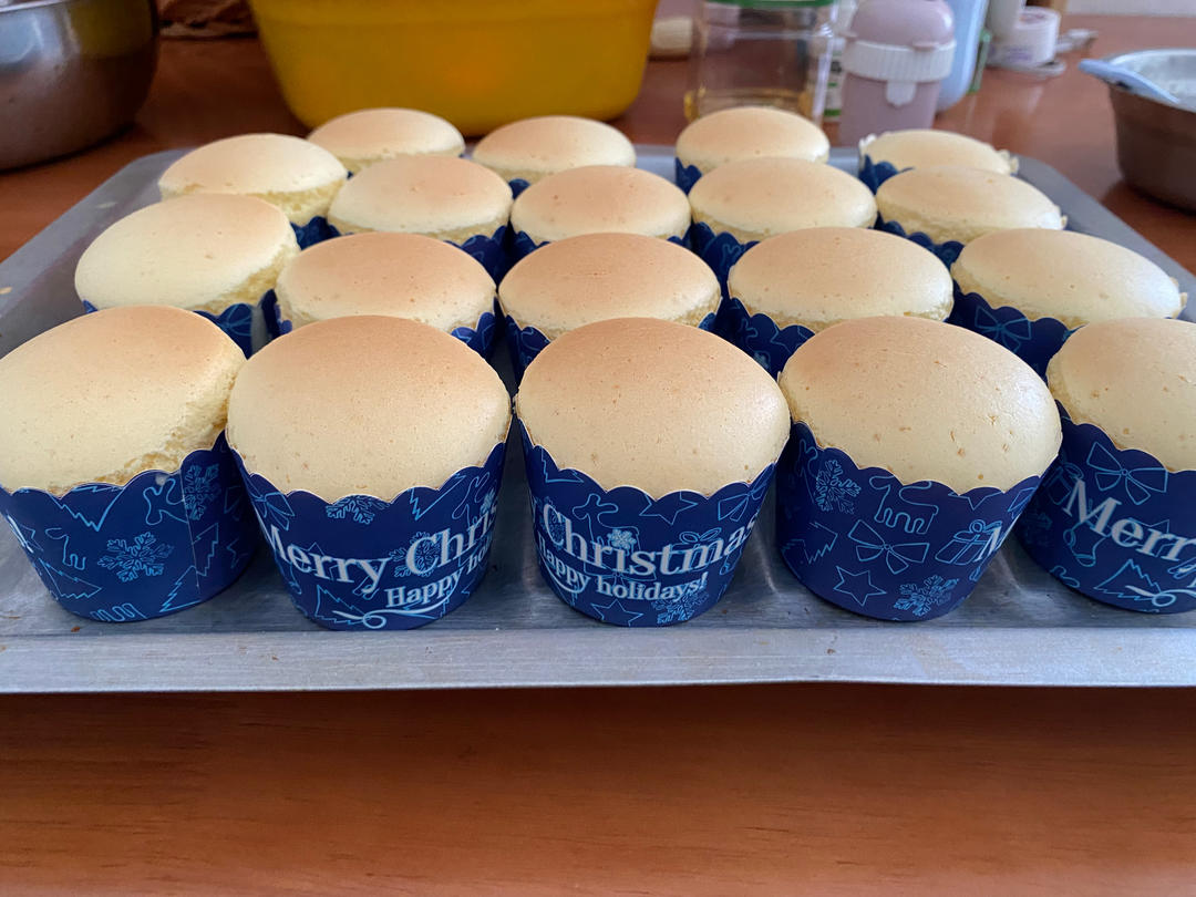 纸杯蛋糕 8寸戚风蛋糕的量