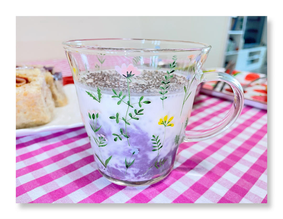 瑞利山和瑞丽安的食堂