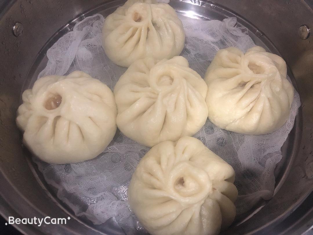 鲜肉包子