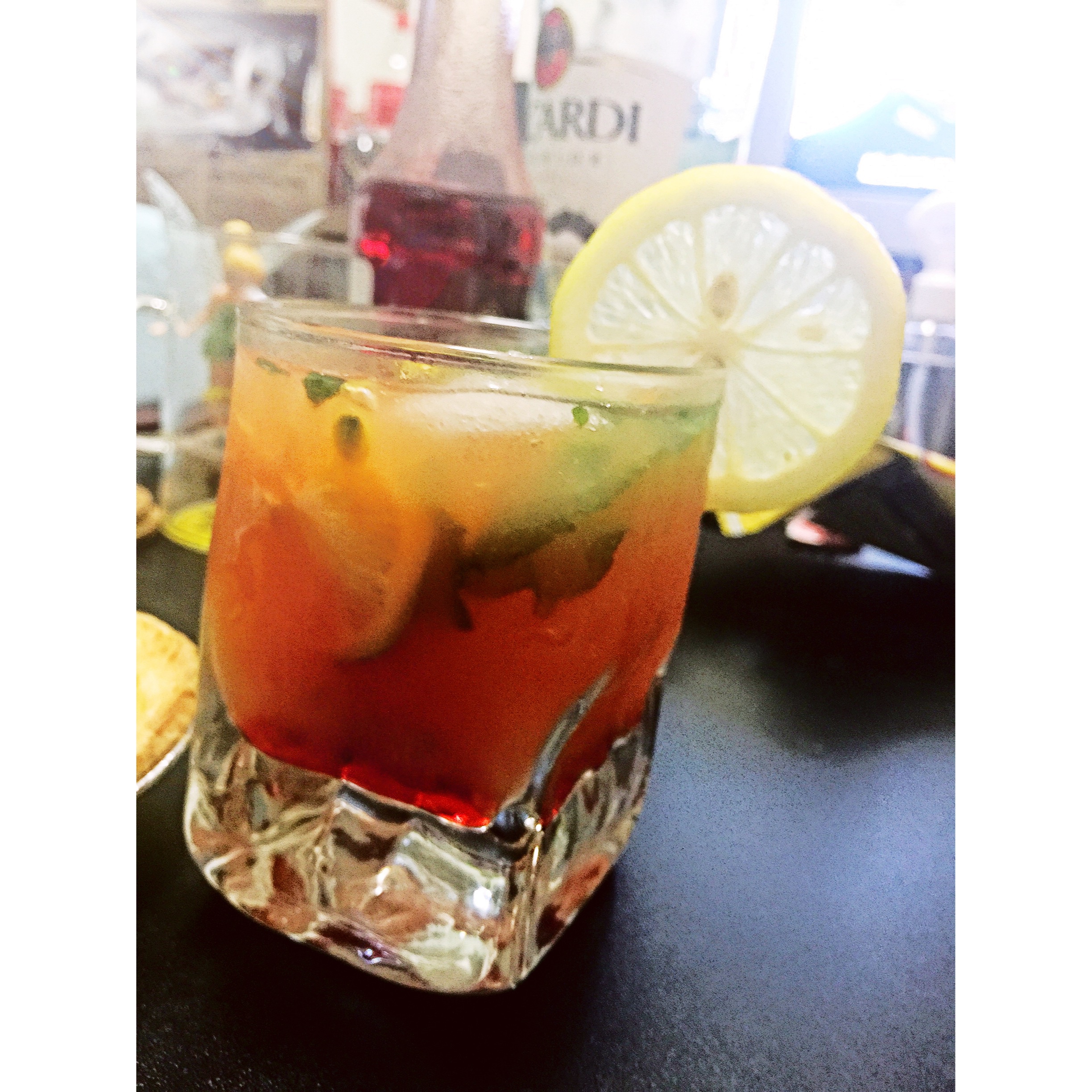 龙舌兰日出鸡尾酒