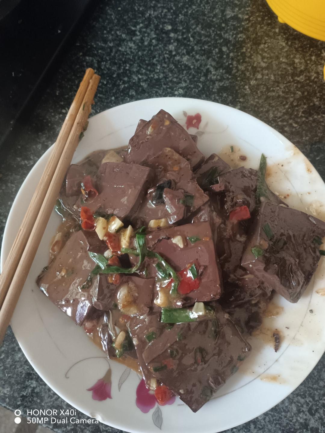 无敌好吃入味红烧猪血
