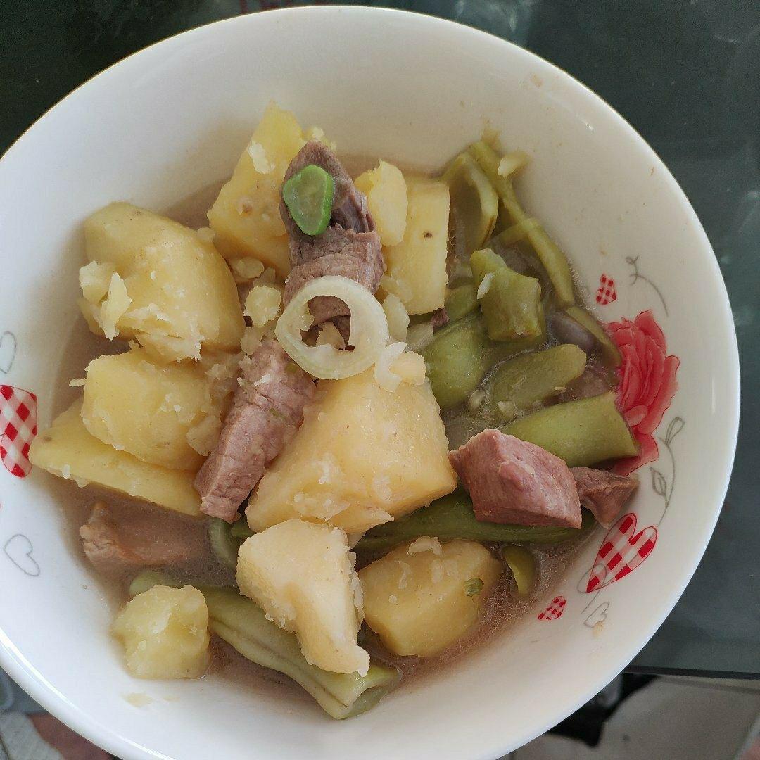 土豆芸豆炖肉