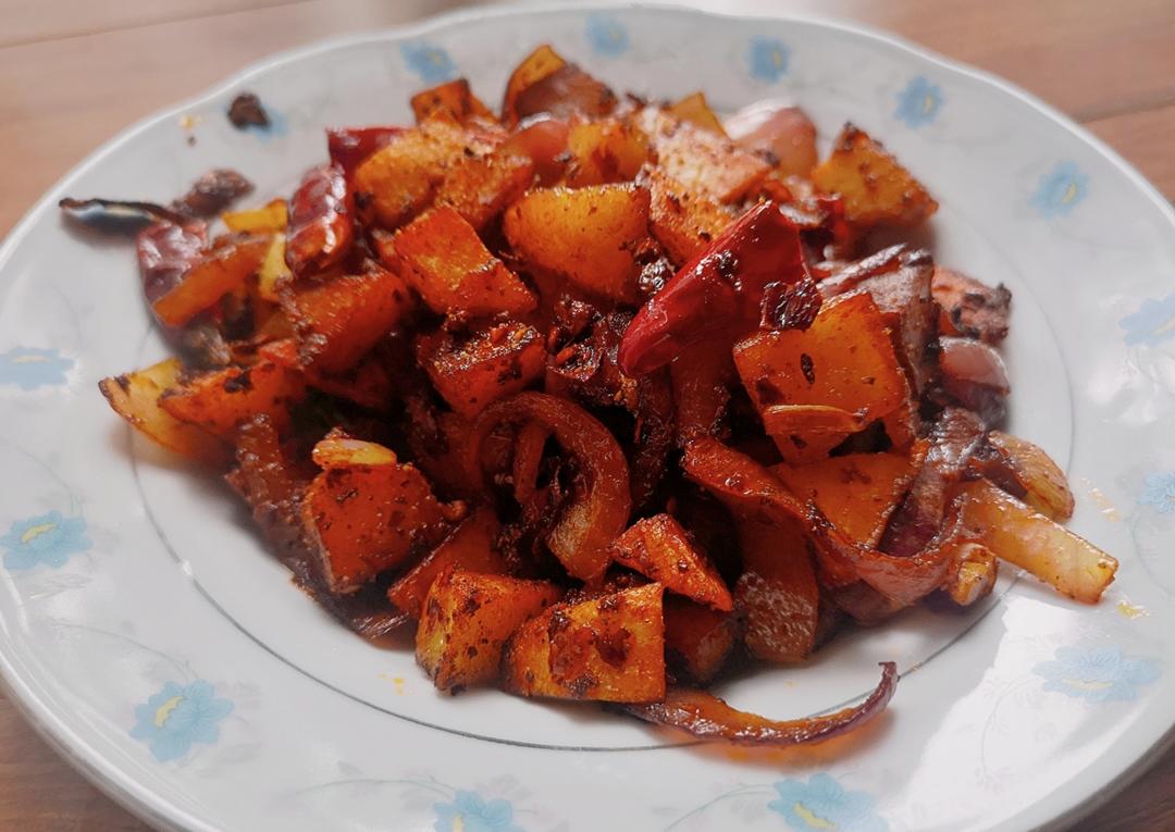 孜然洋葱土豆片