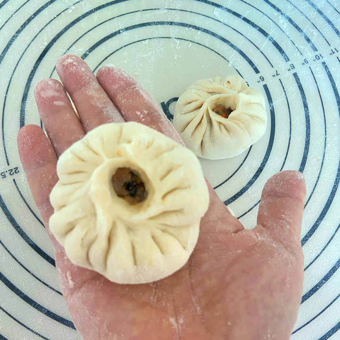 小美版：巨好吃的香菇包菜包